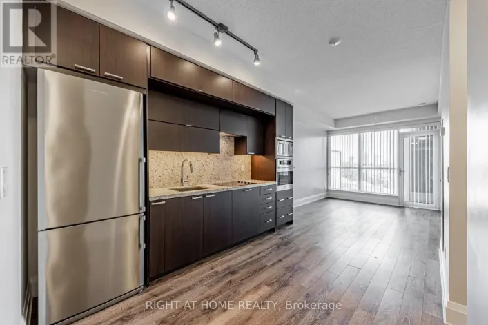 521 - 120 HARRISON GARDEN BLVD BOULEVARD, Toronto