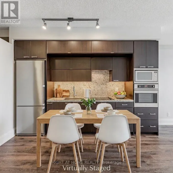 521 - 120 HARRISON GARDEN BLVD BOULEVARD, Toronto