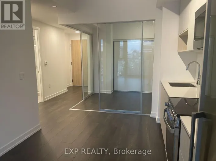 521 - 799 THE QUEENSWAY, Toronto