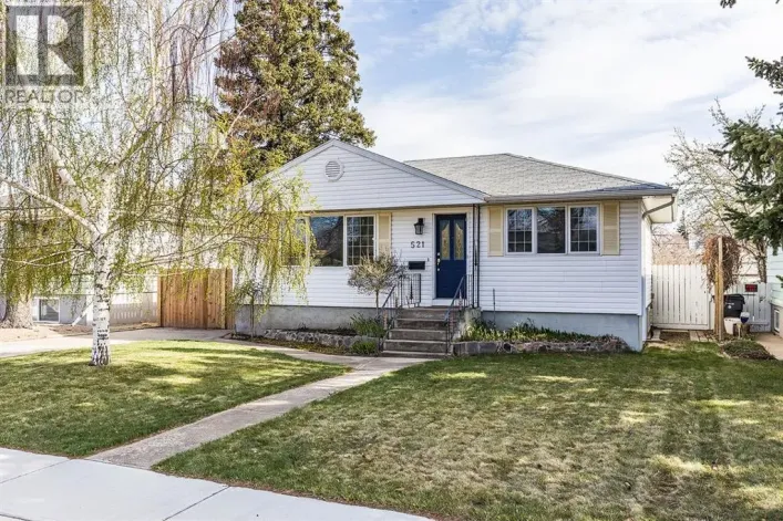 521 9 Street SW, Medicine Hat