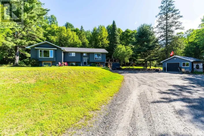 521 OLD MUSKOKA ROAD, Huntsville