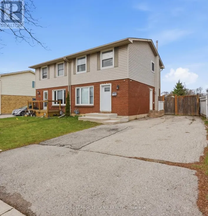 521 OSGOODE DRIVE, London South