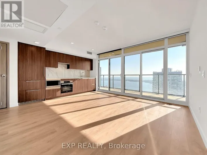 5211 - 3 CONCORD CITYPLACE WAY, Toronto