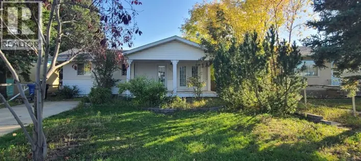 5211 50 Avenue, Grimshaw