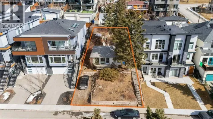5212 22 Avenue NW, Calgary