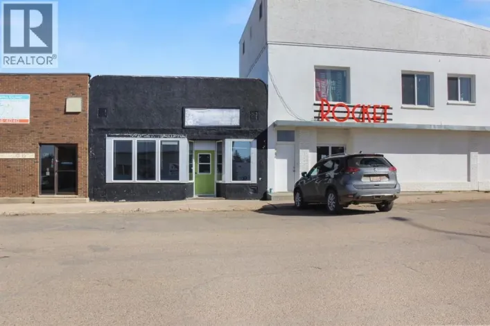 5213 50 Street, Viking