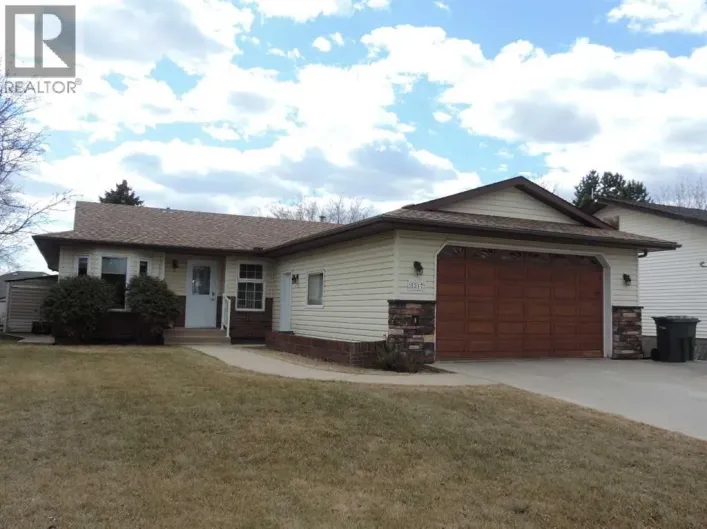 5217 46 Avenue, Rimbey