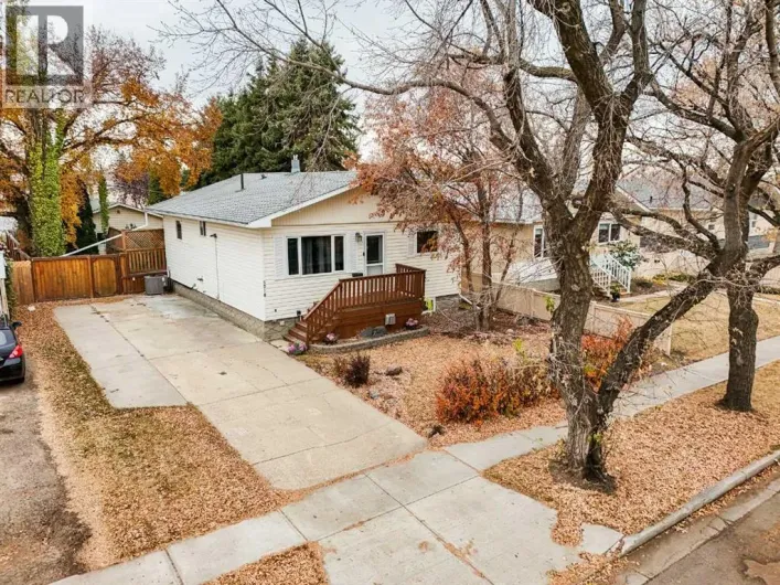 5218 45 Street, Camrose