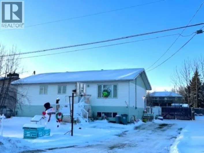5219 49 STREET, Fort Nelson