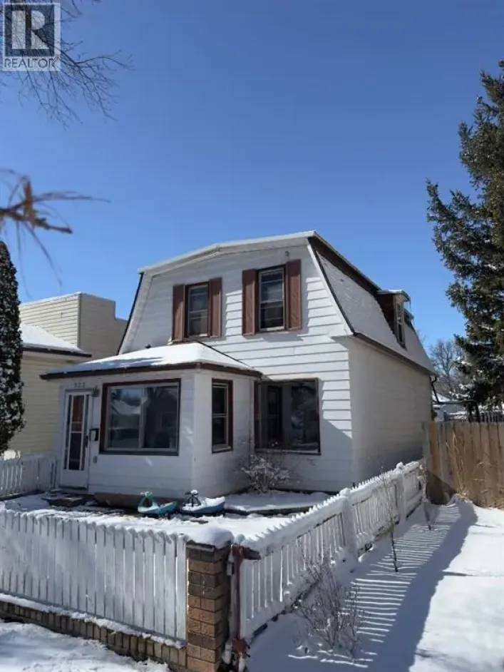 522 12B Street N, Lethbridge