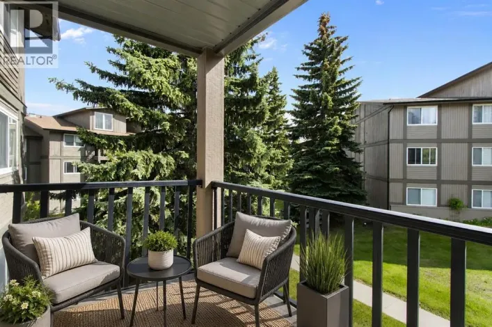 522, 6400 Coach Hill Road SW, Calgary
