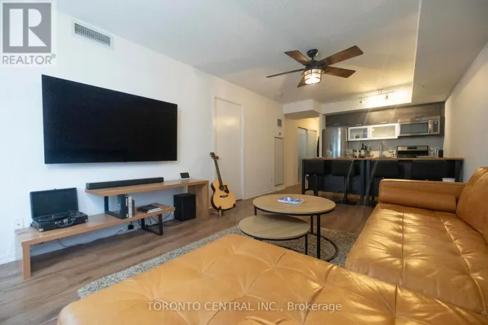 522 - 68 ABELL STREET, Toronto