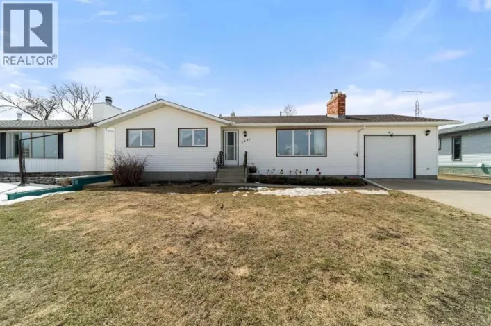 5221 51 Avenue, Holden