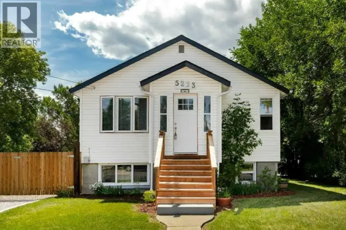 5223 3 Street W, Claresholm