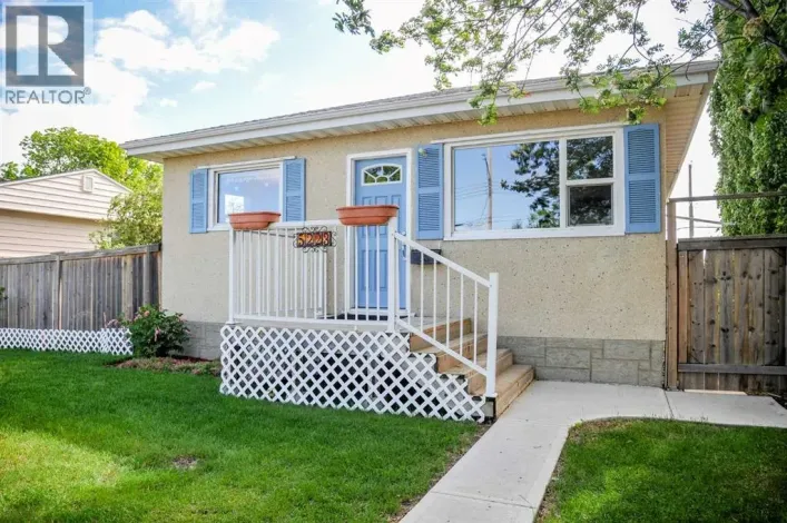 5223 46 Street, Camrose