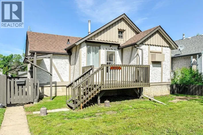 5226 42 Street, Camrose