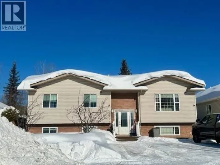 5227 HALLMARK CRESCENT, Fort Nelson