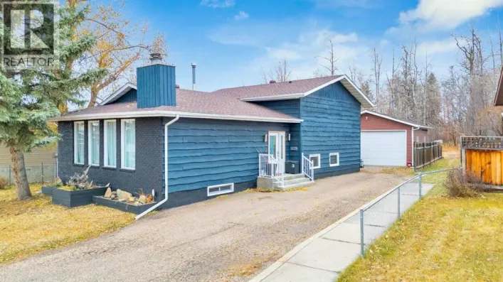 5228 38 StreetCrescent, Innisfail