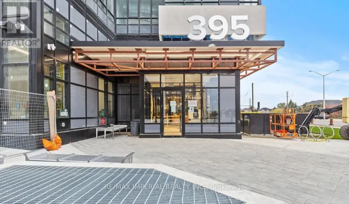 523 - 395 DUNDAS STREET W, Oakville