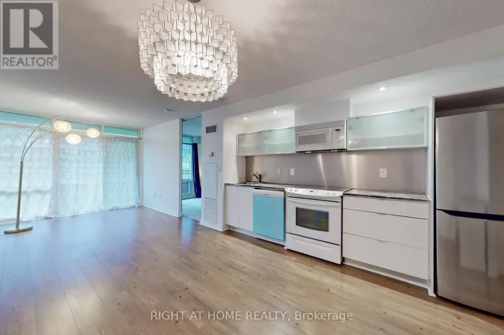 523 - 4K SPADINA AVENUE, Toronto