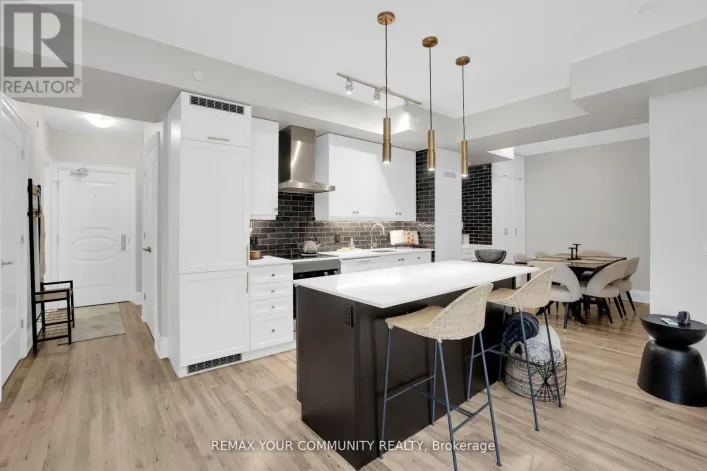 523 - 9085 JANE STREET, Vaughan