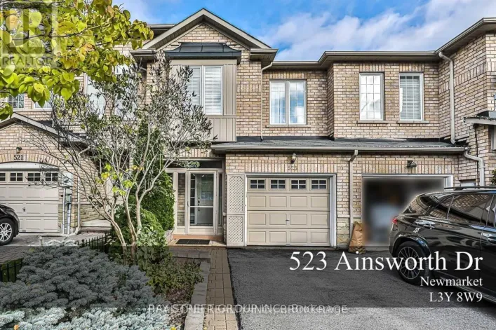523 AINSWORTH DRIVE, Newmarket