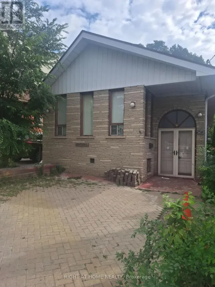 523 CALEDONIA ROAD, Toronto