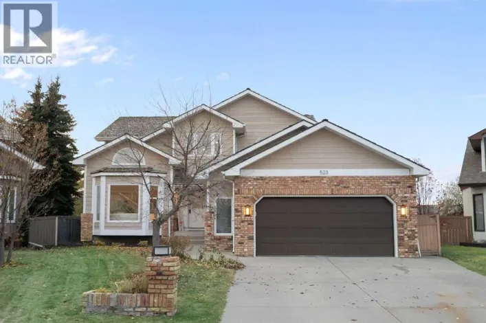 523 Woodbriar Place SW, Calgary