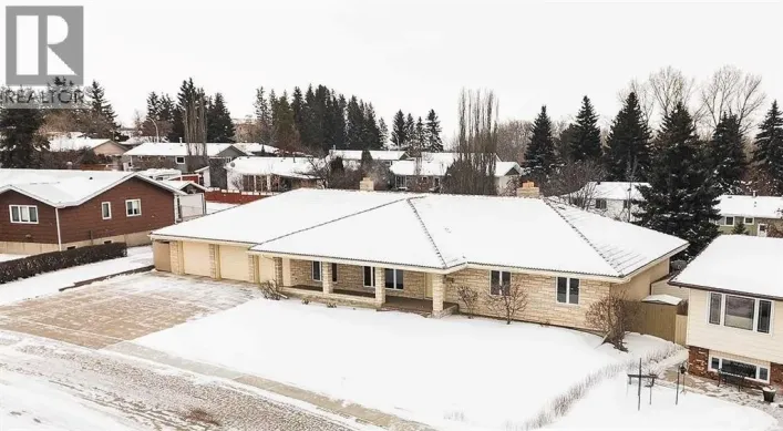 5235 38 Street Crescent, Innisfail