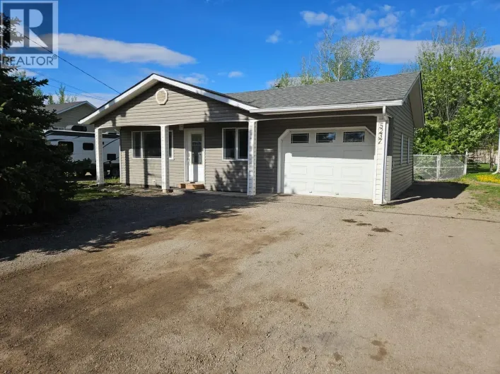 5237 42 Street NE, Chetwynd