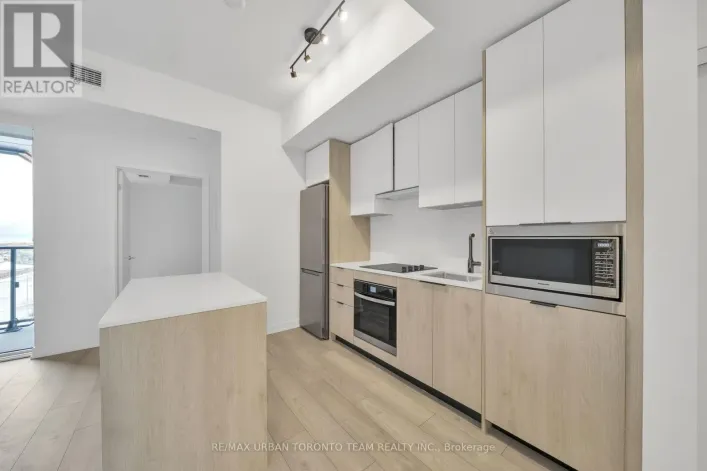 524 - 1007 THE QUEENSWAY, Toronto