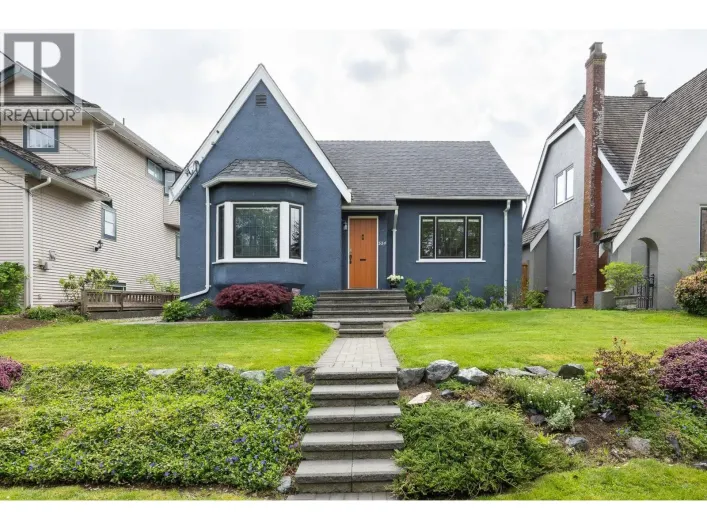 524 SECOND STREET, New Westminster