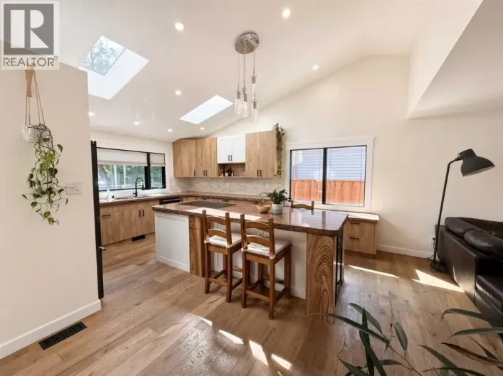 524 Willow Park Drive SE, Calgary