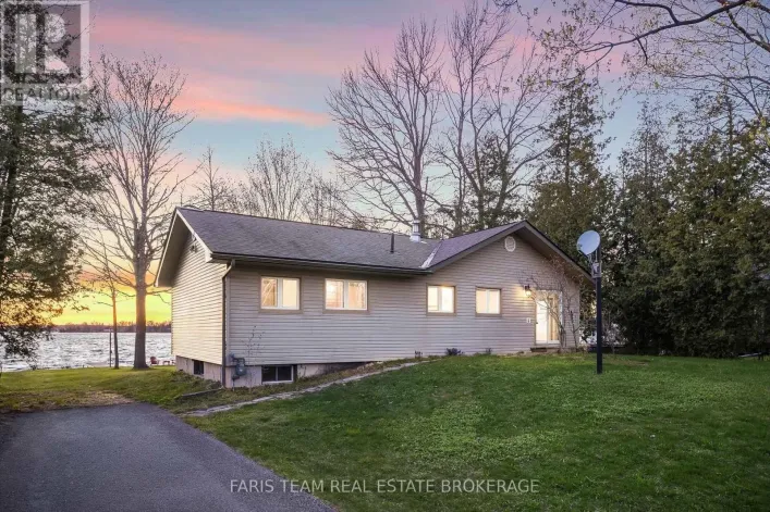 House for sale: 5240 PROSPECT AVENUE, Ramara