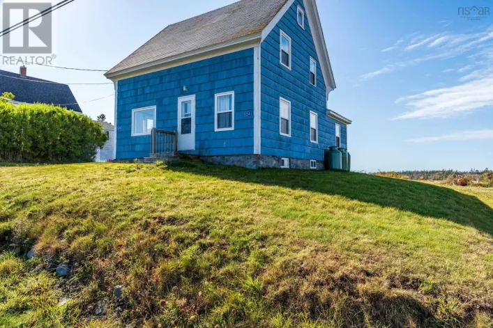 5241 Highway 1, Salmon River