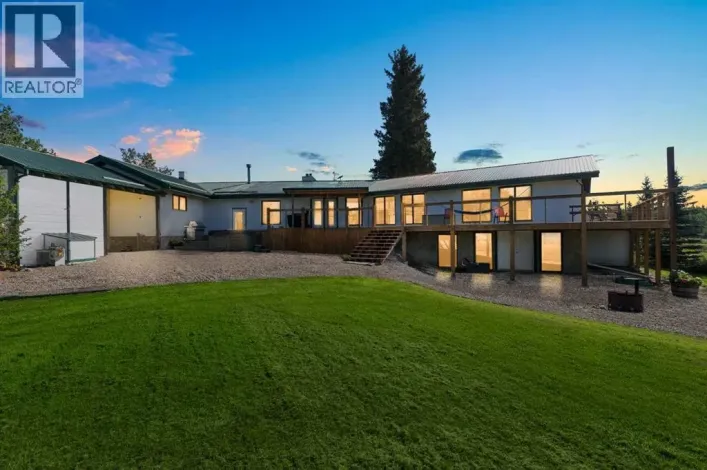 5241 Township Road 320, Rural Mountain View County