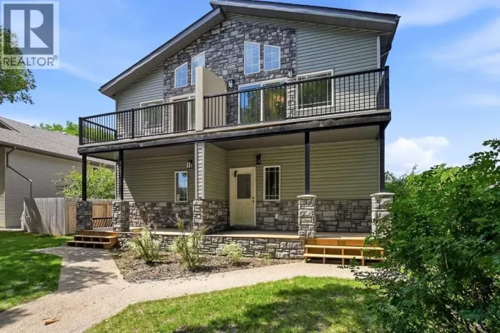 5242 51 Street, Lacombe