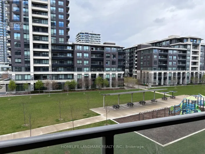 525 - 18 UPTOWN DRIVE, Markham