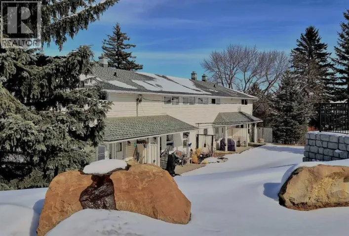 525 32 Avenue NE, Calgary