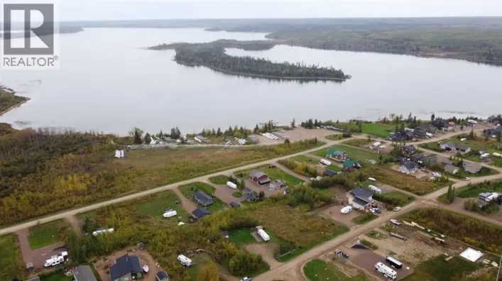 525 Diamond Willow Drive, Lac Des Iles