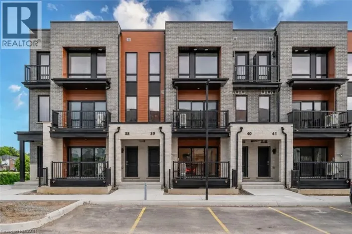 525 ERINBROOK Drive Unit# B039, Kitchener