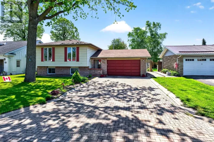 525 PINE STREET E, Gananoque