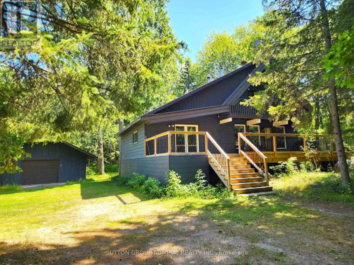 525 WALTONIAN DRIVE, Nipissing