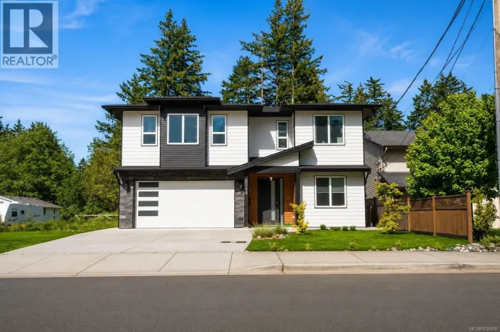 House for sale: 5254 Sherbourne Dr, Nanaimo