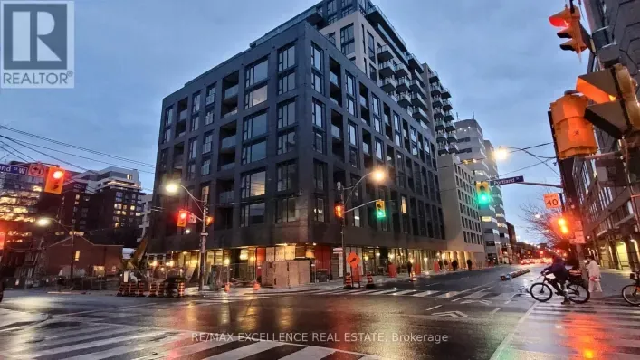 526 - 543 RICHMOND STREET W, Toronto