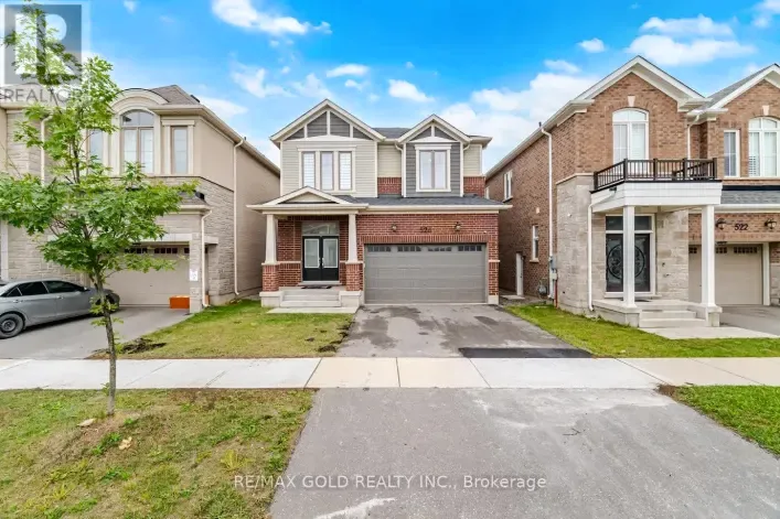 House for sale: 526 KENNEDY CIRCLE W, Milton