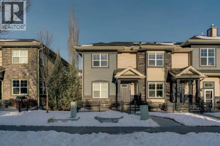 526 Mckenzie Towne Drive SE, Calgary