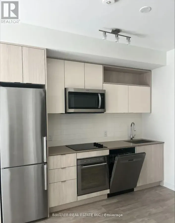 526 SE - 60 PRINCESS STREET, Toronto