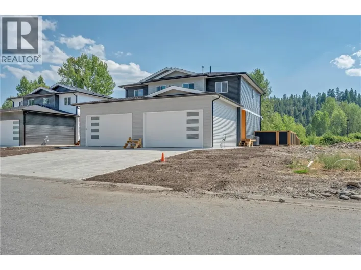 526 Similkameen Ave, Princeton