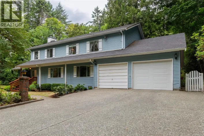 5262 Winchester Rd, Duncan